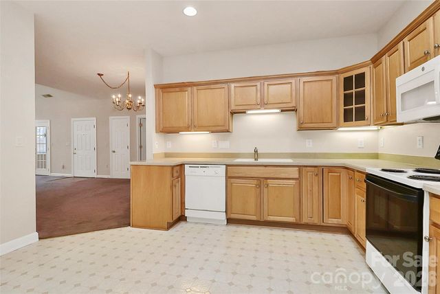 8684 Windsor Ridge Drive, Charlotte, NC 28277