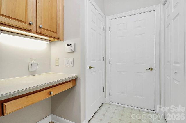 8684 Windsor Ridge Drive, Charlotte, NC 28277