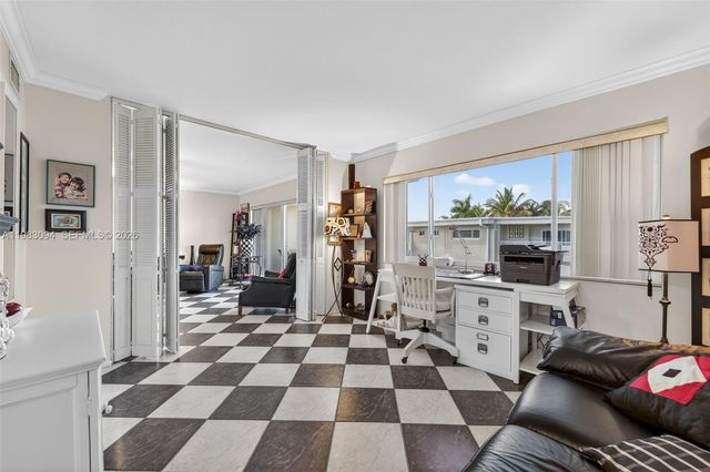 1198 Hillsboro Mile 340, Hillsboro Beach, FL 33062