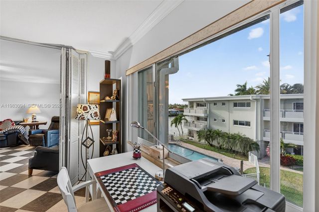 1198 Hillsboro Mile 340, Hillsboro Beach, FL 33062