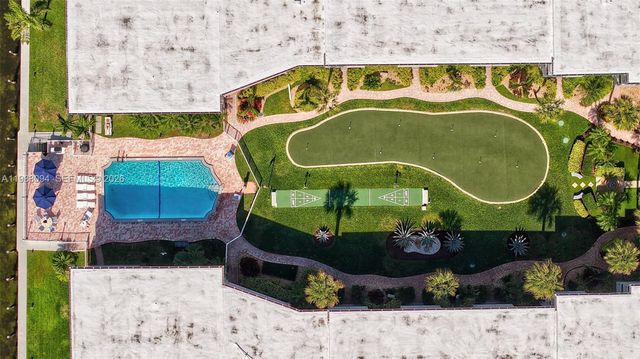 1198 Hillsboro Mile 340, Hillsboro Beach, FL 33062