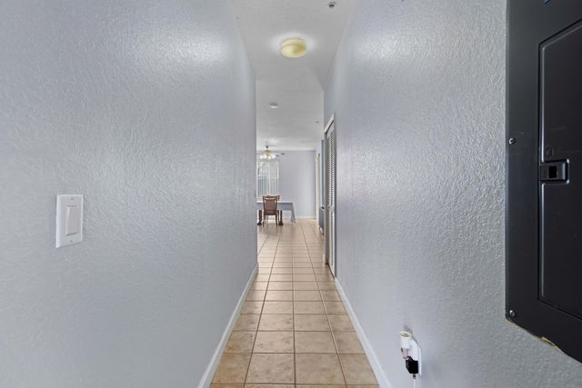 2007 SHOMA Drive 2007, Royal Palm Beach, FL 33414