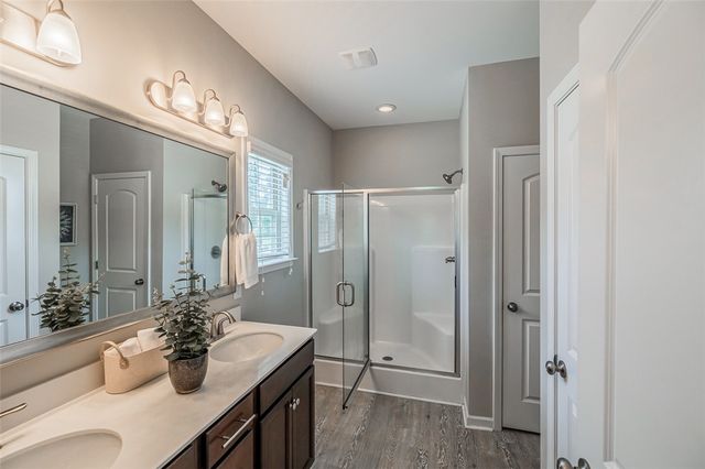 352 Avendell Drive, Easley, SC 29642