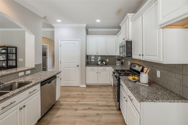 352 Avendell Drive, Easley, SC 29642