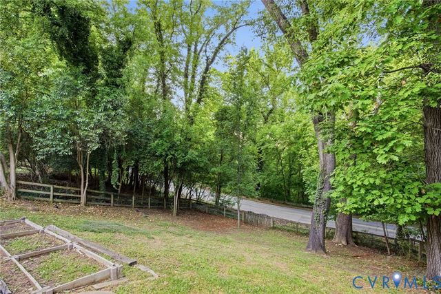 4113 Hillcrest Rd, Richmond, VA 23225