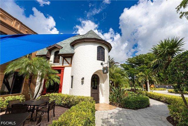 11108 Esteban DR, Fort Myers, FL 33912