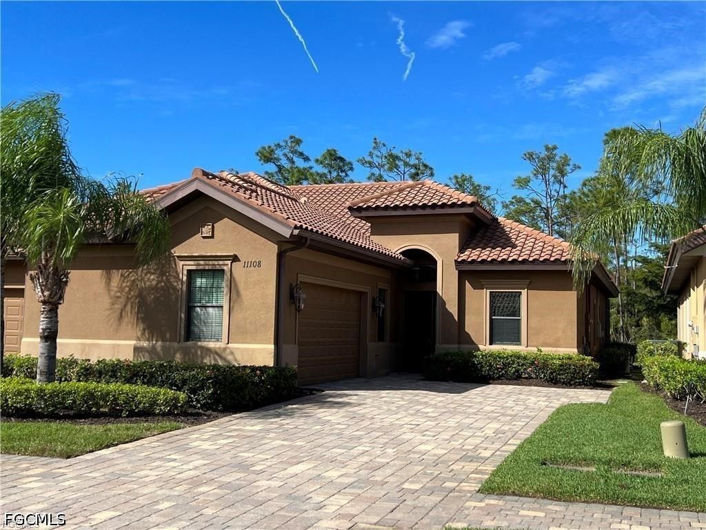 11108 Esteban DR, Fort Myers, FL 33912