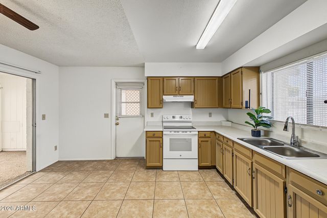 15611 N 22nd Street, Phoenix, AZ 85022