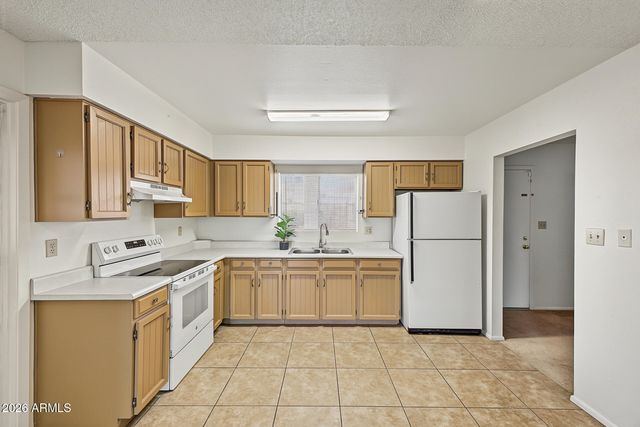 15611 N 22nd Street, Phoenix, AZ 85022