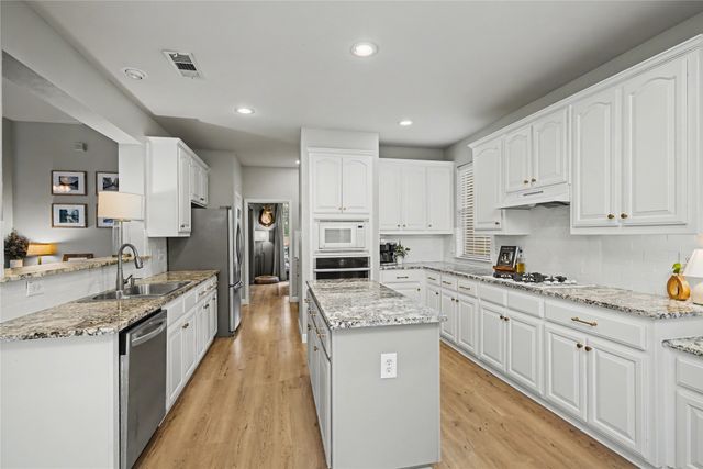 1818 Falcon Drive, Keller, TX 76248