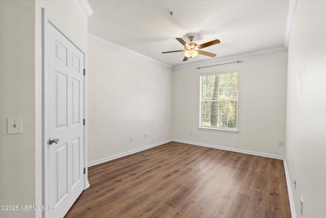 7801 POINT MEADOWS Drive 6104, Jacksonville, FL 32256