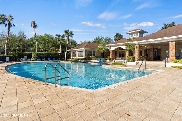 7801 POINT MEADOWS Drive 6104, Jacksonville, FL 32256