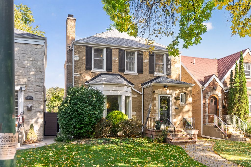 4842 W BALMORAL Avenue, Chicago, IL 60630 — exterior