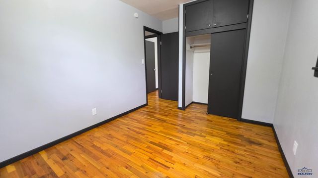 2118 OAK AVE, Rapid City, SD 57701