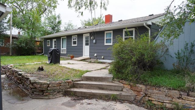 2118 OAK AVE, Rapid City, SD 57701