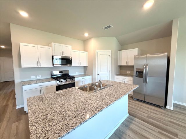 8516 Dunnstown Drive, Fort Worth, TX 76131