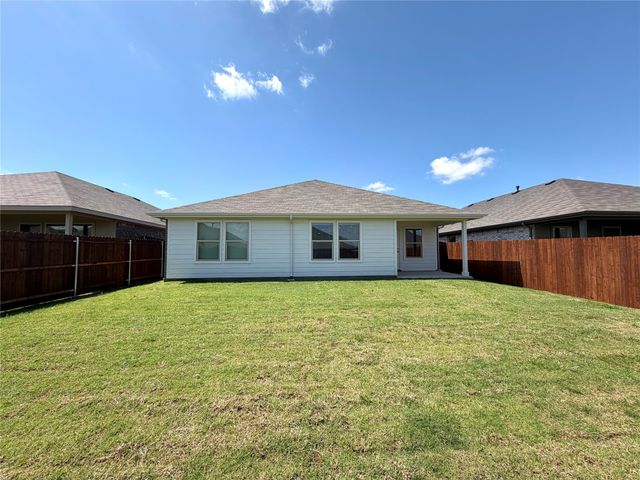 8516 Dunnstown Drive, Fort Worth, TX 76131