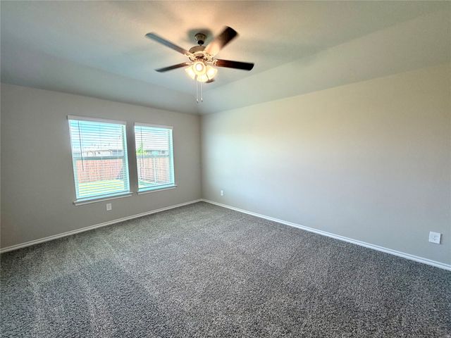 8516 Dunnstown Drive, Fort Worth, TX 76131