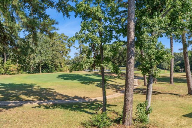 200 Panorama Drive 206, Conroe, TX 77304