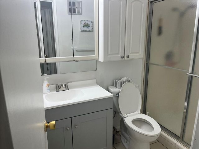 5660 80TH STREET N D101, St Petersburg, FL 33709