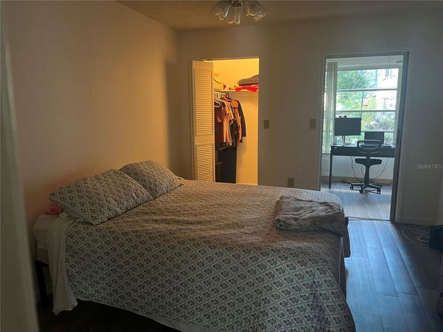 5660 80TH STREET N D101, St Petersburg, FL 33709