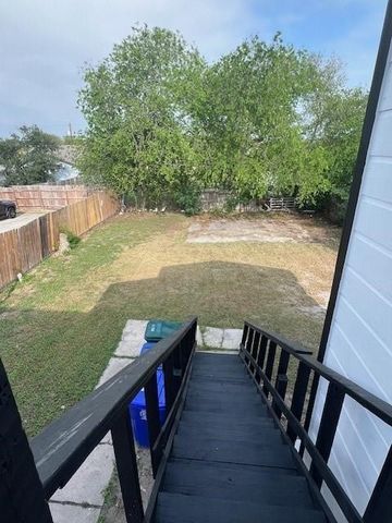 1626 18th St, Corpus Christi, TX 78404