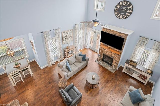 3457 Grandview Crossing Lane, Pfafftown, NC 27040