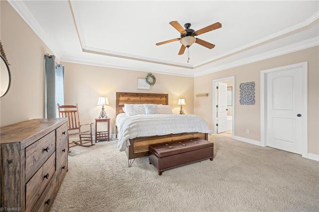 3457 Grandview Crossing Lane, Pfafftown, NC 27040