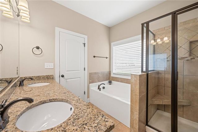 3457 Grandview Crossing Lane, Pfafftown, NC 27040