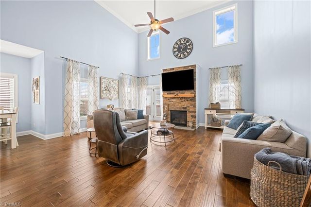 3457 Grandview Crossing Lane, Pfafftown, NC 27040