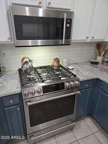 15760 W EUCALYPTUS Court, Surprise, AZ 85374