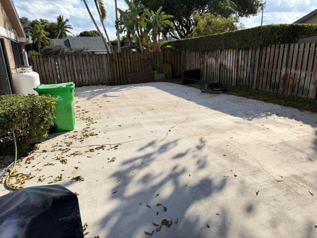 15943 W Wind Circle, Sunrise, FL 33326