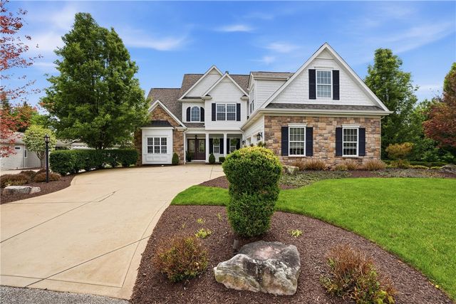 5151 Trillium Dr, Murrysville, PA 15632