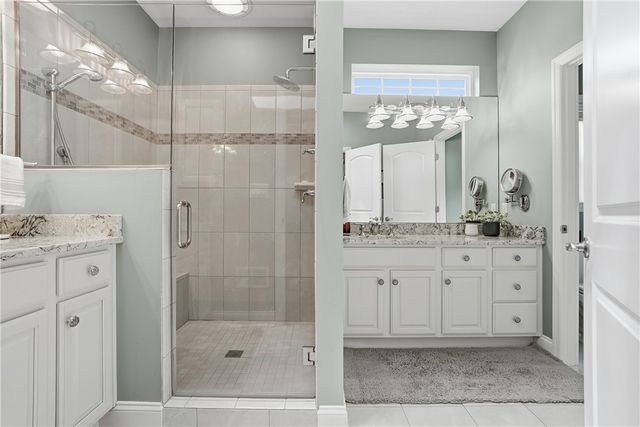 5151 Trillium Dr, Murrysville, PA 15632