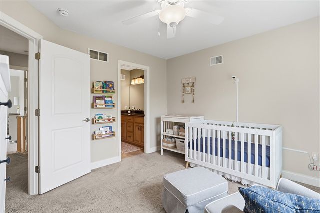 5151 Trillium Dr, Murrysville, PA 15632