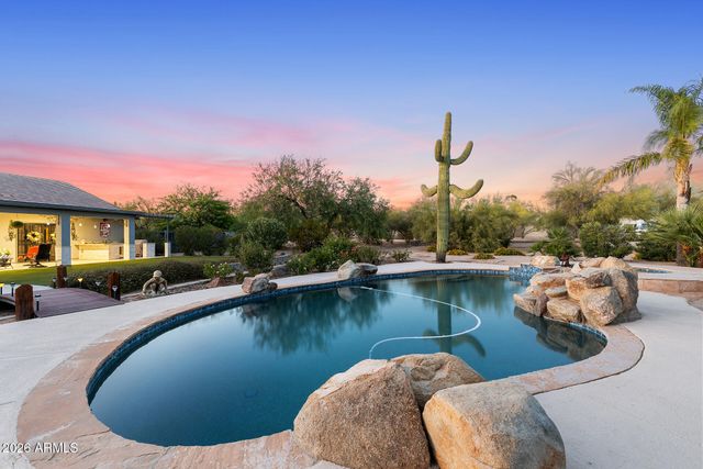 4839 E CALLE DE LOS ARBOLES --, Cave Creek, AZ 85331