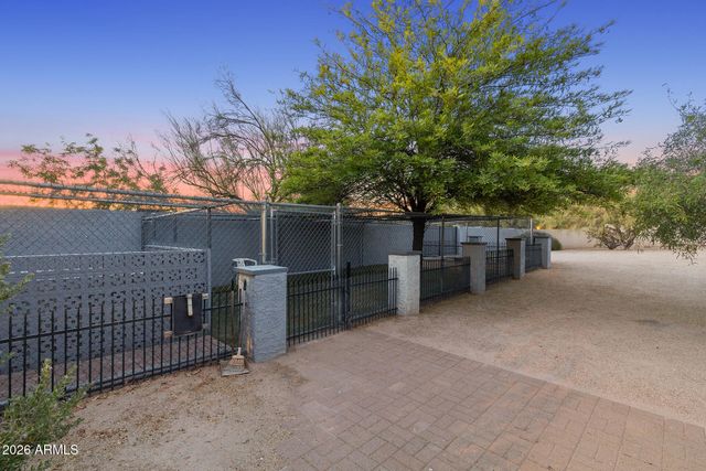 4839 E CALLE DE LOS ARBOLES --, Cave Creek, AZ 85331