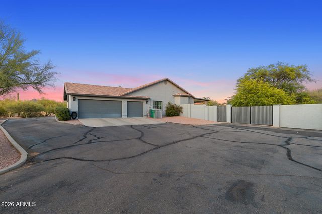 4839 E CALLE DE LOS ARBOLES --, Cave Creek, AZ 85331