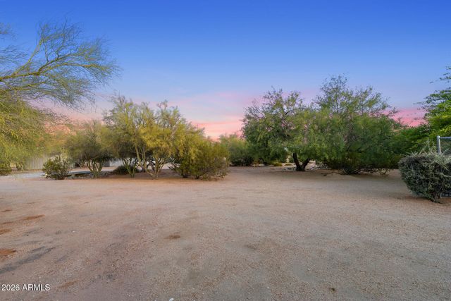 4839 E CALLE DE LOS ARBOLES --, Cave Creek, AZ 85331