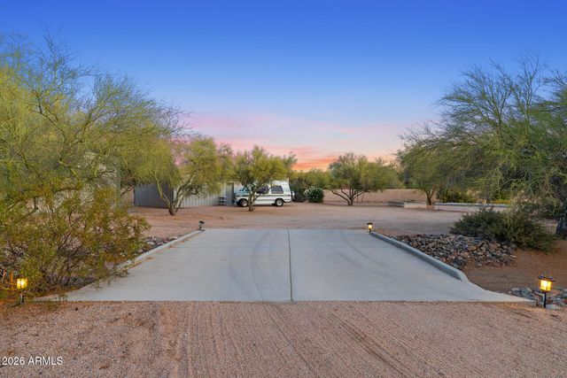 4839 E CALLE DE LOS ARBOLES --, Cave Creek, AZ 85331