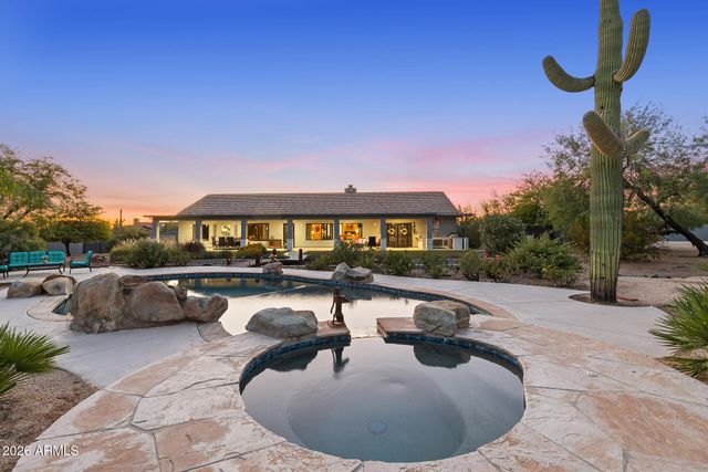 4839 E CALLE DE LOS ARBOLES --, Cave Creek, AZ 85331