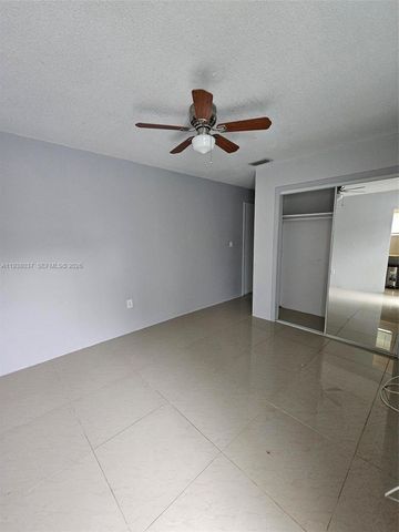917 SW 16th St 1-2, Fort Lauderdale, FL 33315