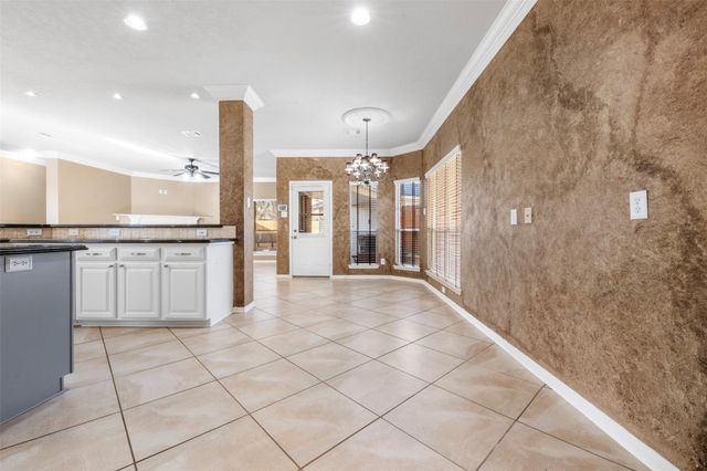 2406 Spanish Oak Hill Court, Spring, TX 77388