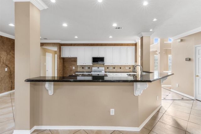 2406 Spanish Oak Hill Court, Spring, TX 77388