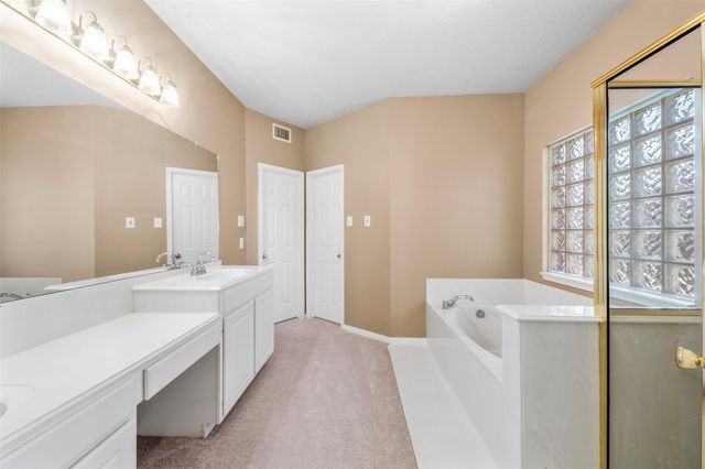 2406 Spanish Oak Hill Court, Spring, TX 77388