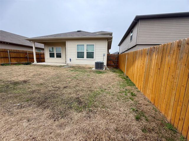 19101 Romano DR, Elgin, TX 78621