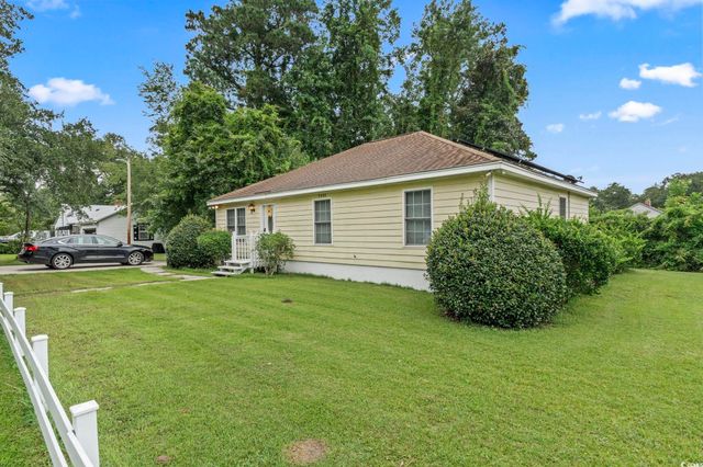2405 Sherry Ave., Conway, SC 29527