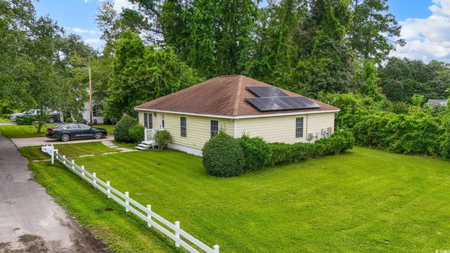2405 Sherry Ave., Conway, SC 29527