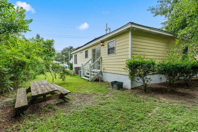 2405 Sherry Ave., Conway, SC 29527