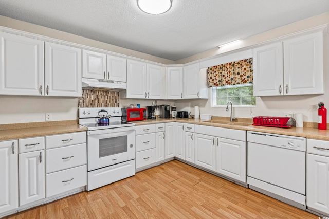 2405 Sherry Ave., Conway, SC 29527